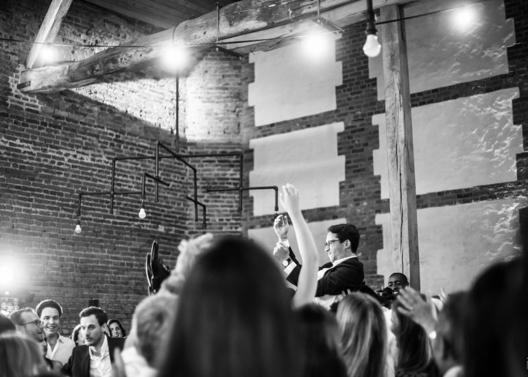 mariage-juif-danse-marié